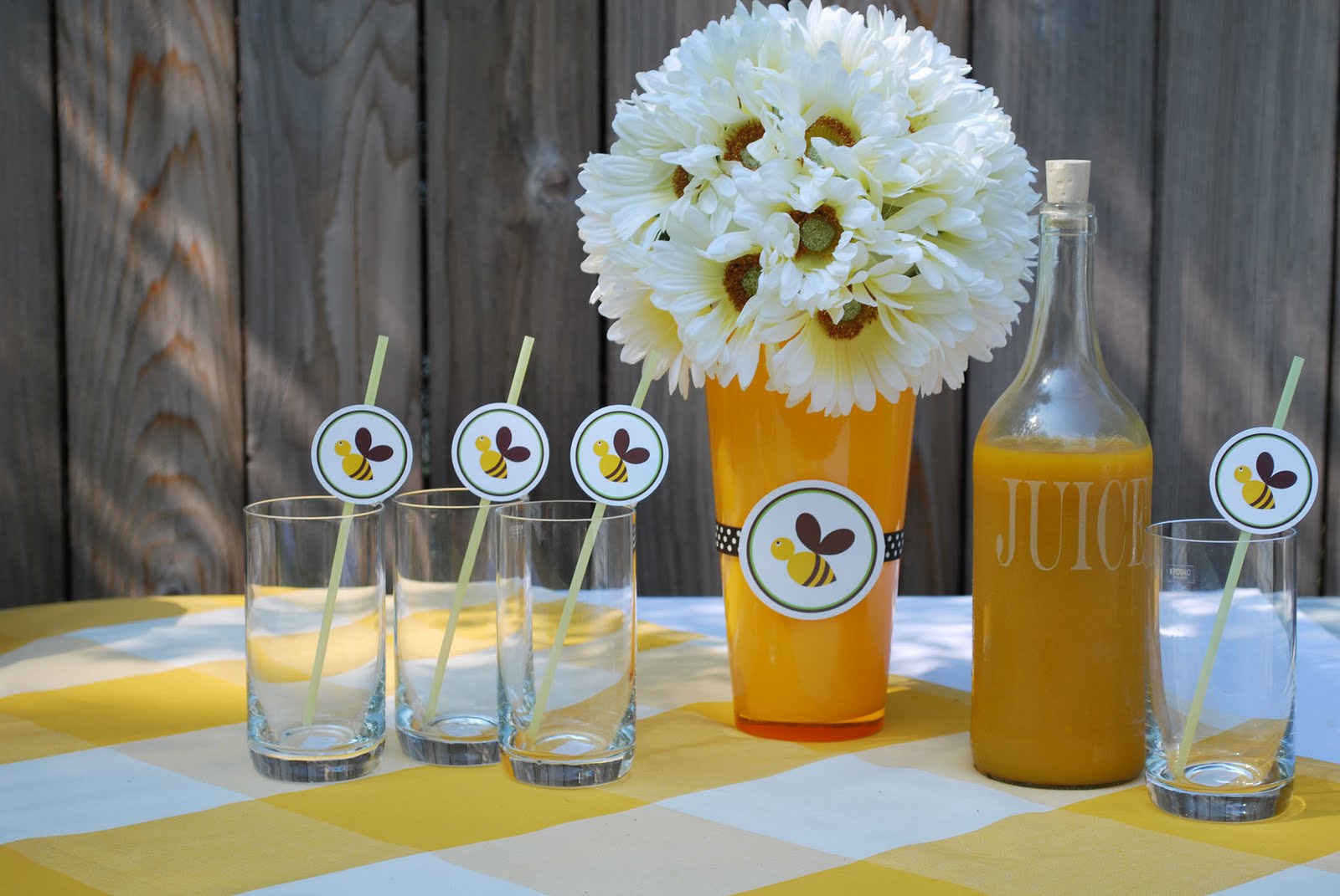 P is for Party: Real Parties A Buzz Worthy Party