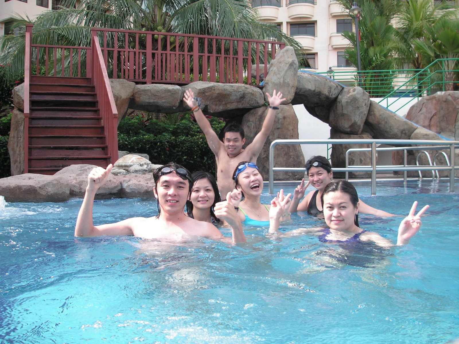 [PICT4709.JPG]