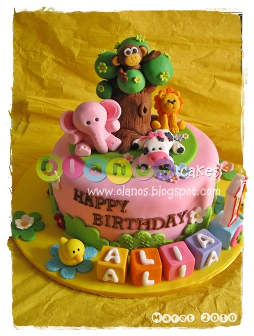 Girl Jungle Cake