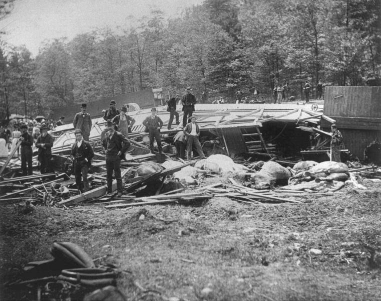 The Circus "NO SPIN ZONE": Circus Train Wreck, May 1893, Altoona, Pa.