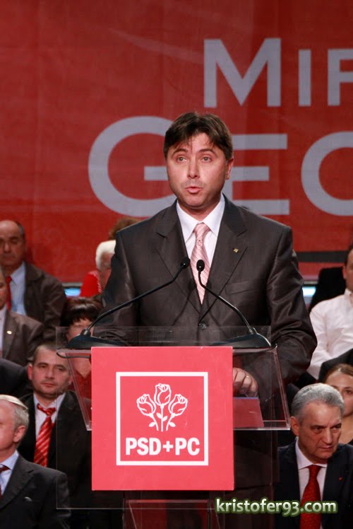 [Mircea+Geoana+Bacau+(7).JPG]