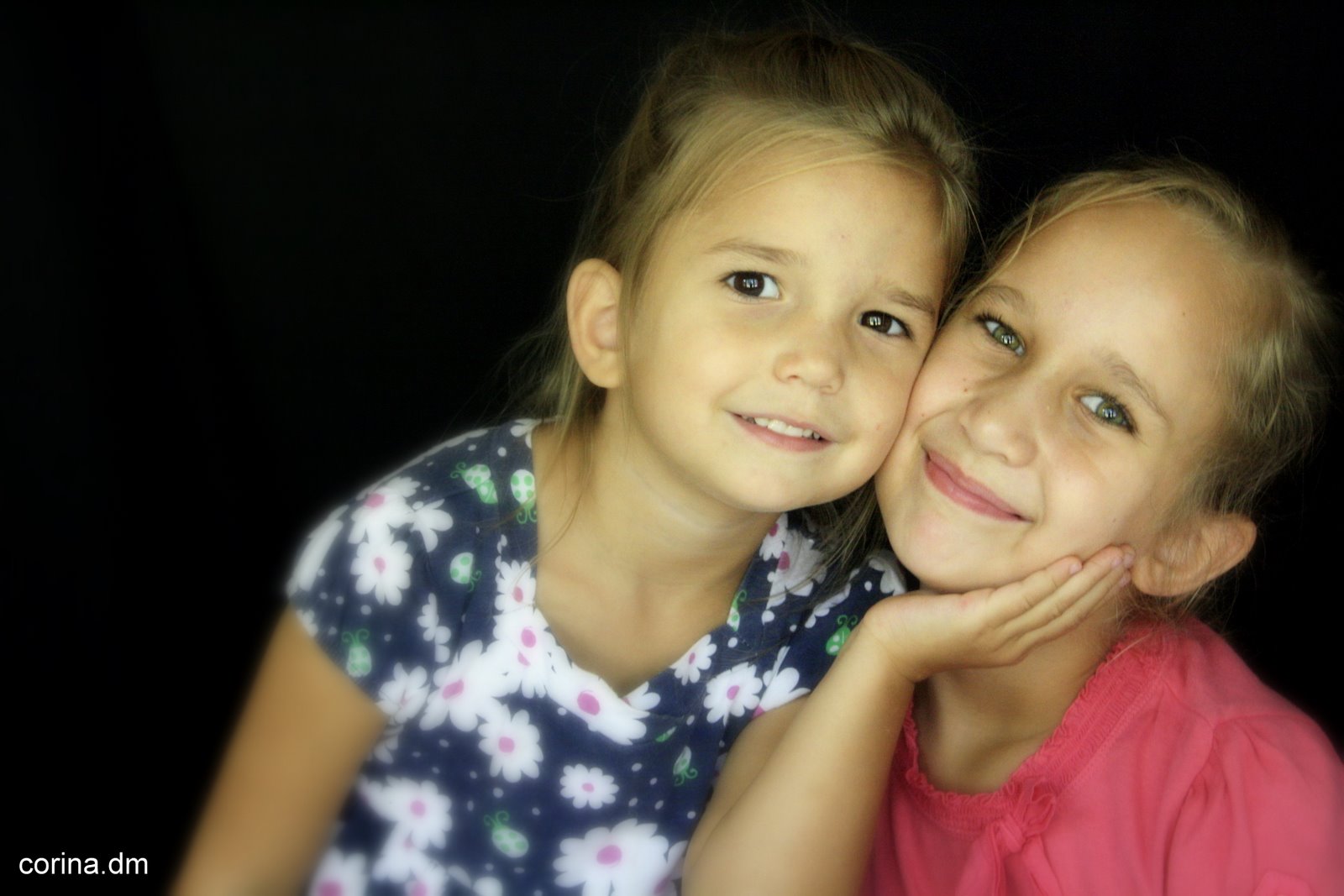 [courtney+n+breanna.jpg]