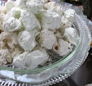 heirloom christmas cookies granny s divinity twice cooked divinity