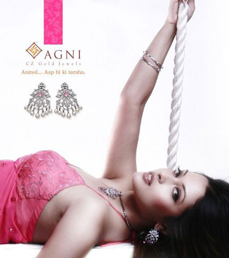 Hot Riya Sen photo at promotion for Agni jewels