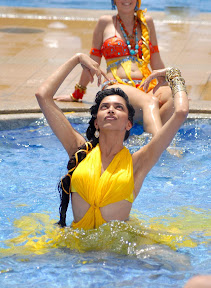 Deepika Padukune hot and sexy unseen photoshoot
