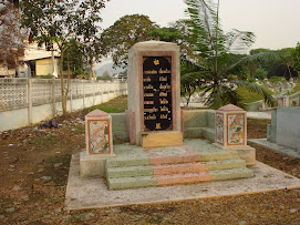 An impressive gravesite
