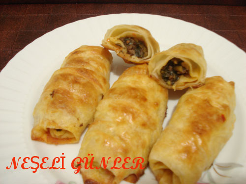NEŞELİ MUTFAK SEMİZOTLU BÖREK
