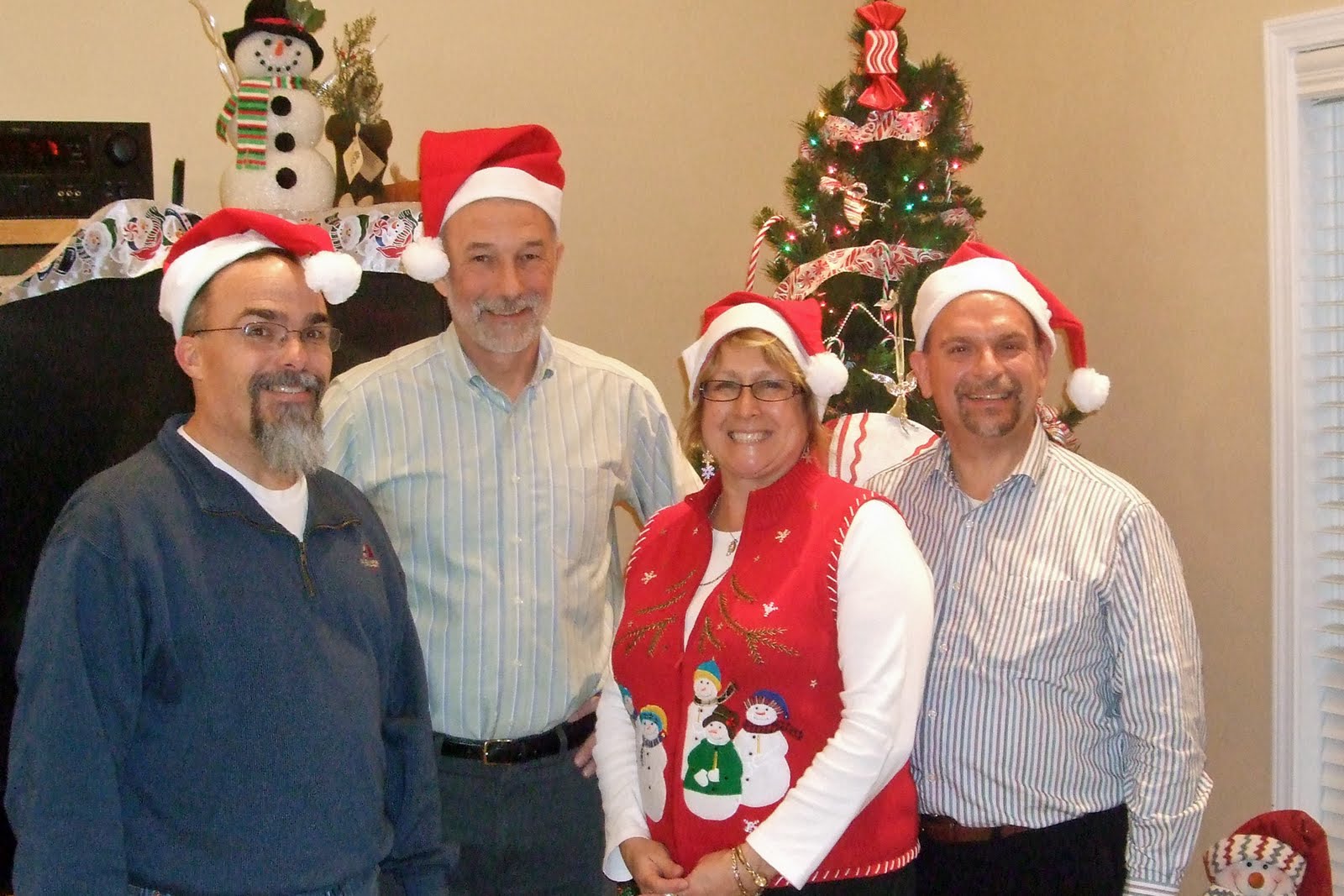[e2009_1221MedinaCreativeHouse0107.jpg]