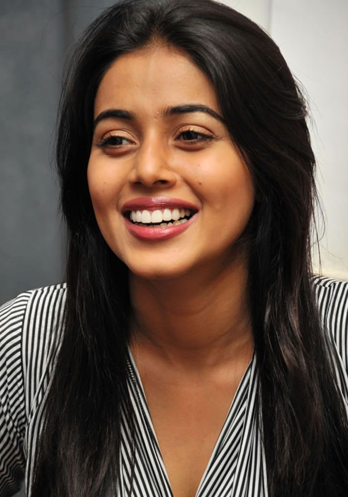 Poorna Aadu Puli