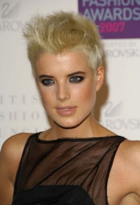 Cool Feminime Short Blonde Haircuts Hairstyles 2010