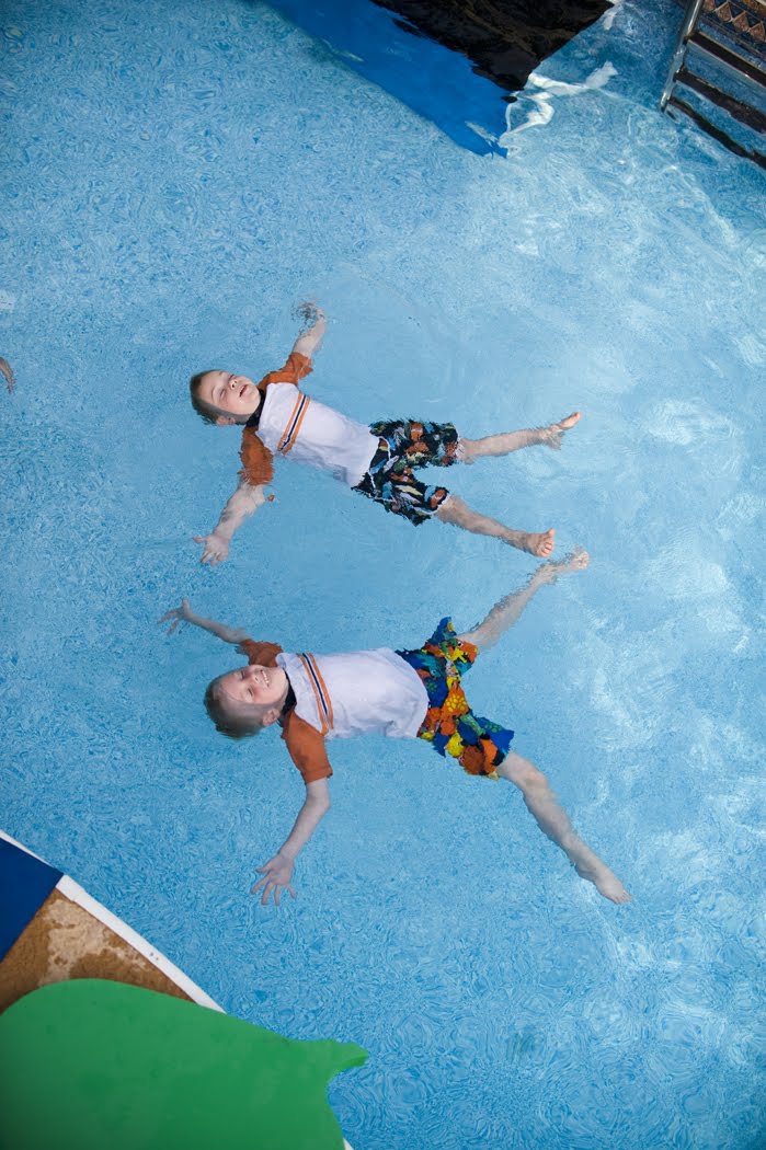 [SWIMMING+240_1.jpg]