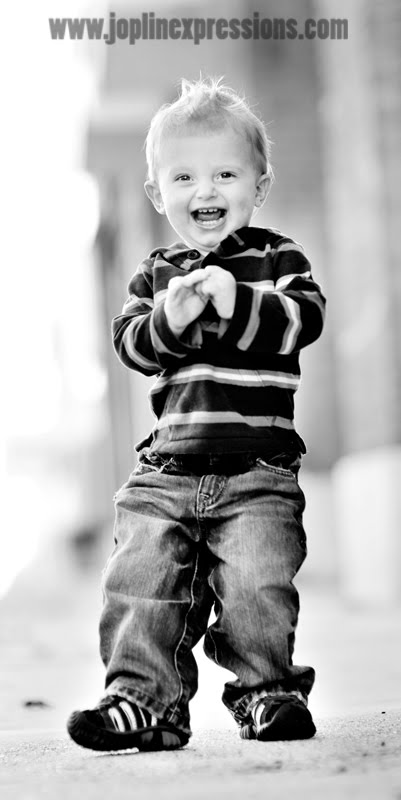 [HYMR1752+12x24bw.jpg]