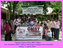 salah satu kegiatan amal CMST Padang