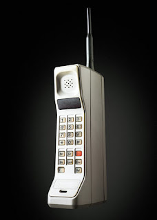 Handphone Pertama Di Dunia Handphone Pertama Di Dunia