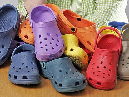 [crocs_shoes.jpg]