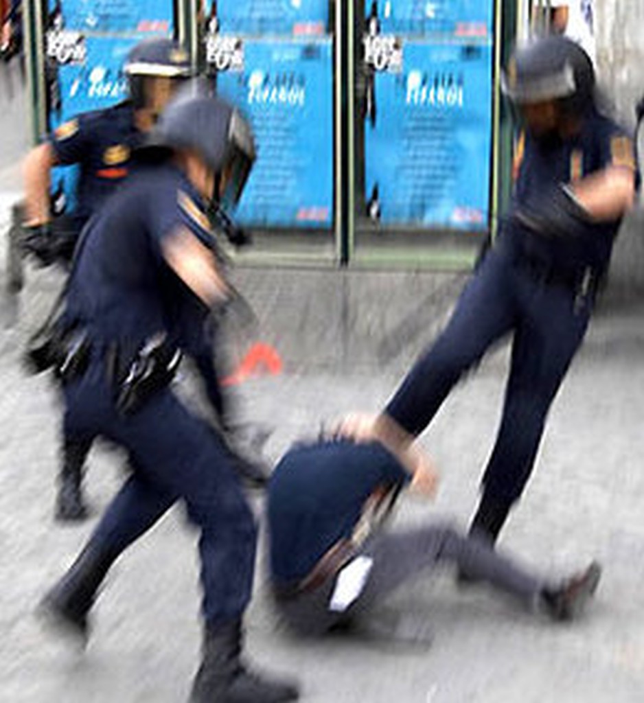 [Violencia+Policial+en+Mendoza.jpg]