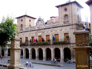 Viana: Casa Consistorial