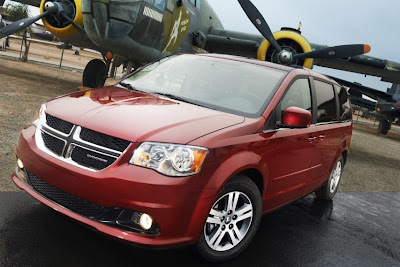 New Dodge Grand Caravan (Voyager) 2011 2012  details and pictures