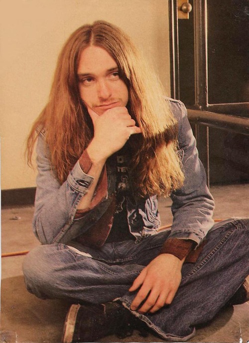 [Cliff+Burton+Master+Cliff.jpg]