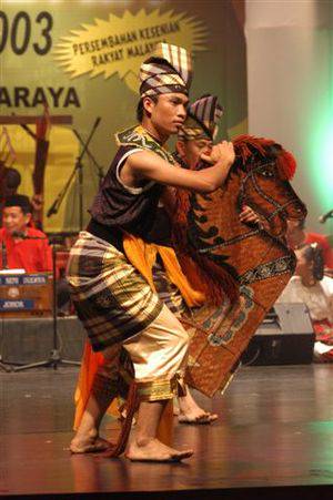 syifaacipaa: tarian tradisional di malaysia