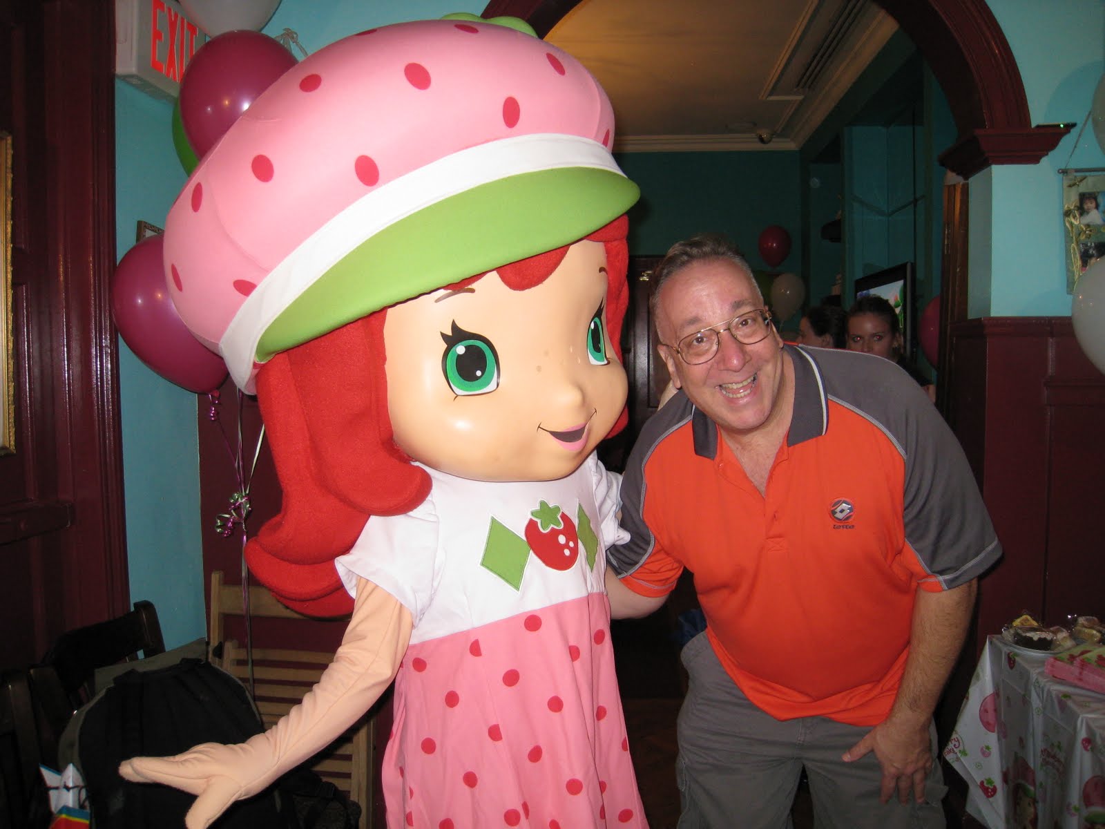 HAPPY 30TH ANNIVERSARY STRAWBERRY SHORTCAKE! Gay NYC Dad
