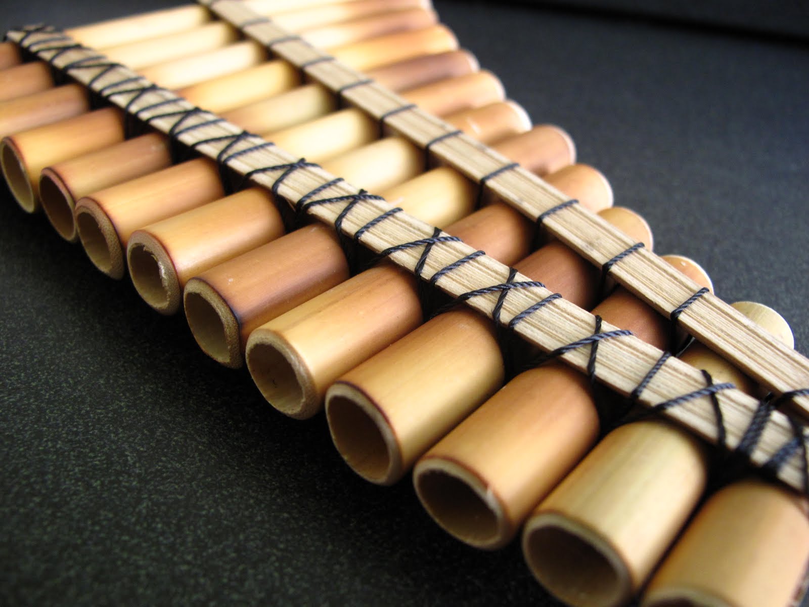 Myriad.of.Mischief Peruvian Pan Flute.