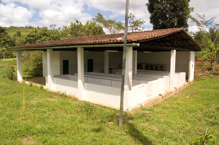 Construção das piscinas para Pscicultura