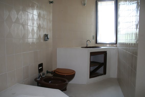 22 Banheiro da suite - com banheira