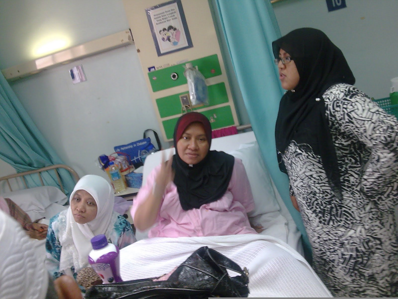 Ini Lah Saya Mieya Berhari Raya Di Hospital Melaka