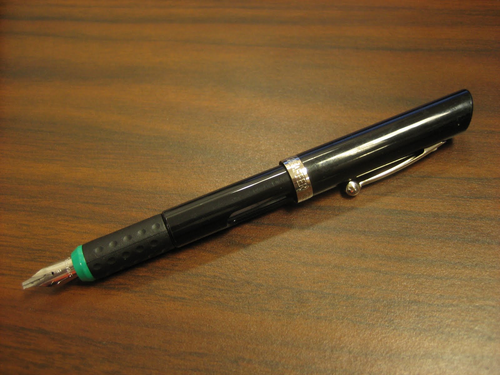 The Penny Writer. Sheaffer Viewpoint Calligraphy Pen Review