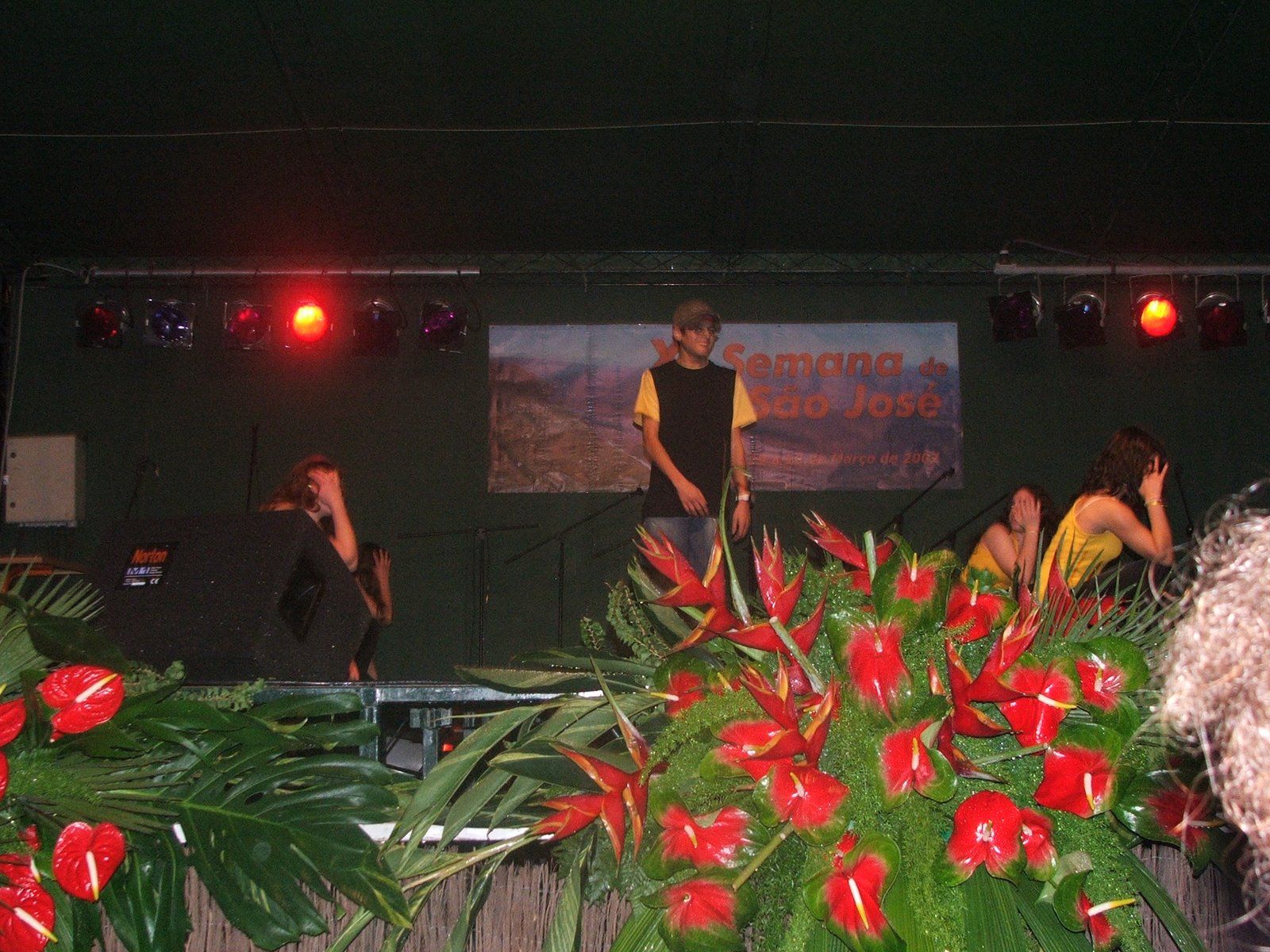 [2004_0101SemSJosÃ©070009.JPG]