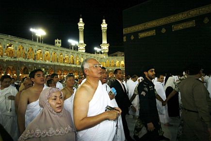 http://1.bp.blogspot.com/_3YzsDd4SaTI/SwZcoVVHkMI/AAAAAAAAAUM/BRODISA9sRc/s1600/najibtawaf.jpg