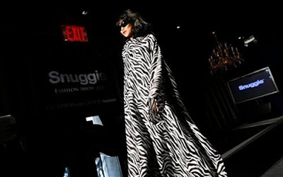 snuggie with legs