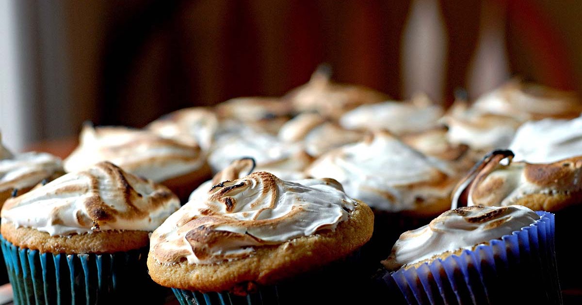 Solomon Family Recipes SMORE Cupcakes!