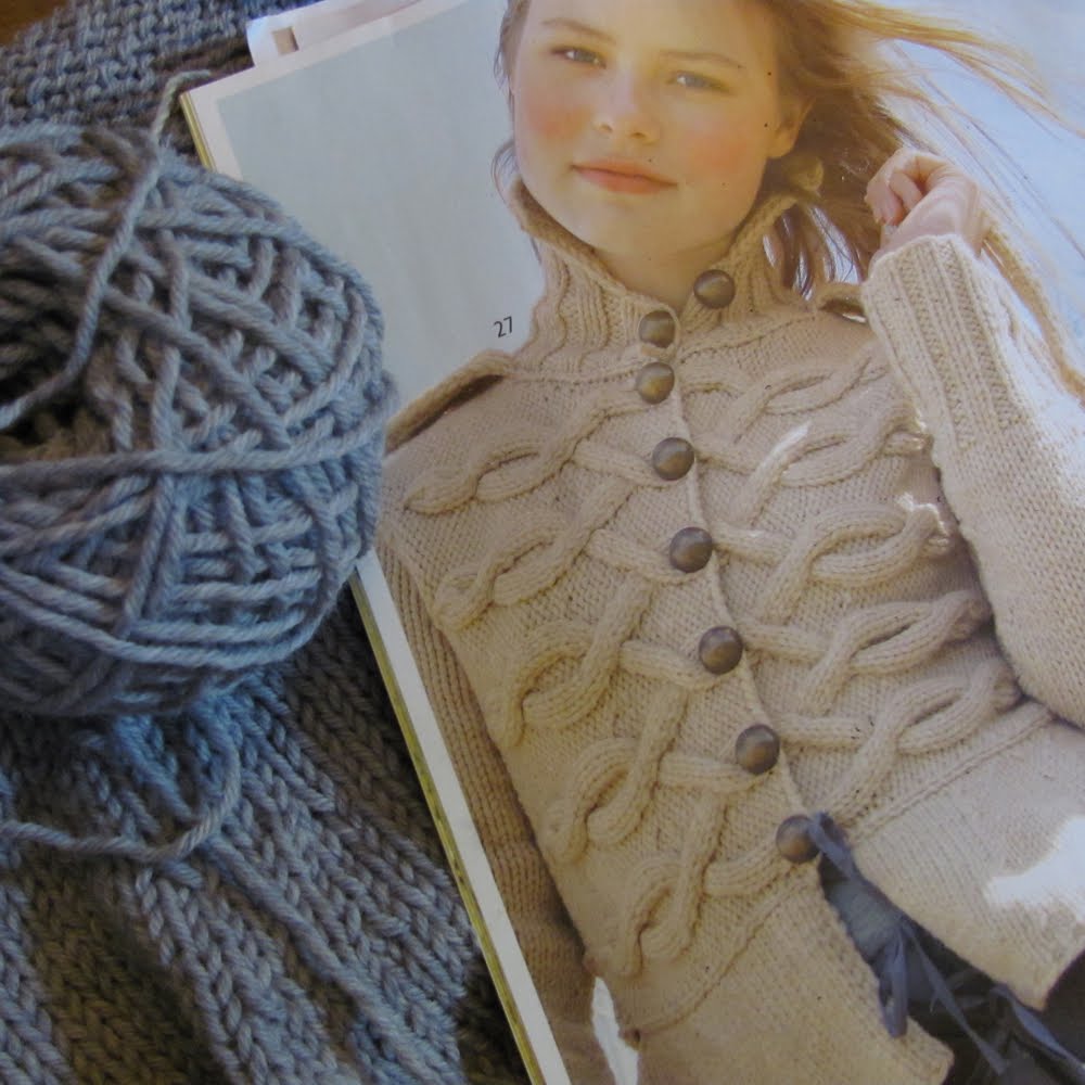 Fashioned by Lyndell kNovember kNitting