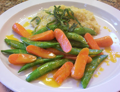To accompany the risotto, I made a carrot and peas side dish with baby