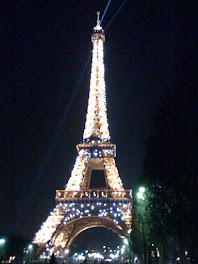 La Tour Eiffel dans la Lumière