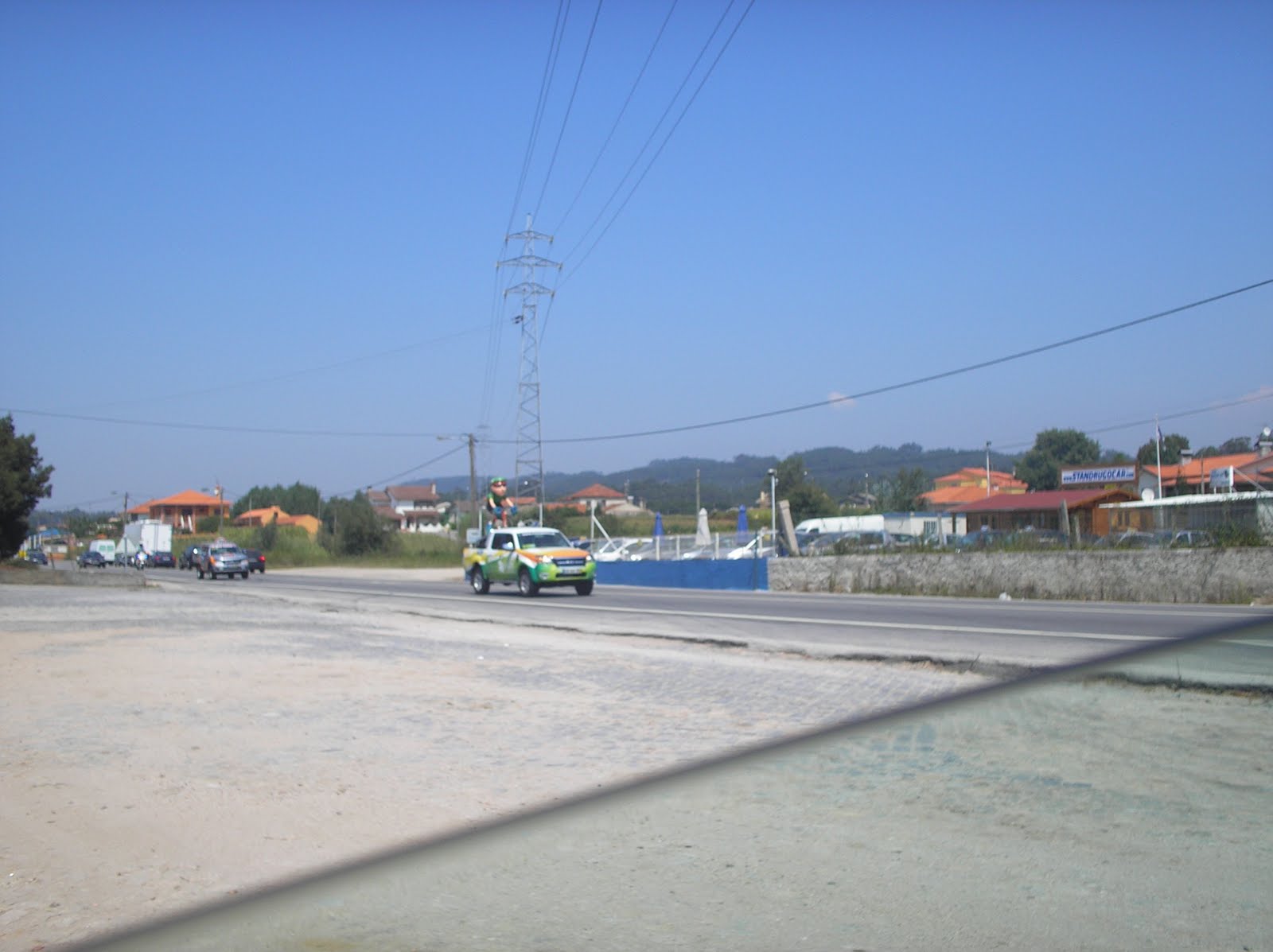 [P1010001.JPG]