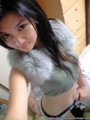 Pinay naked in bedroom teen photo 441