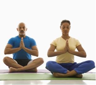 [Man+Woman+cross+legged.jpg]