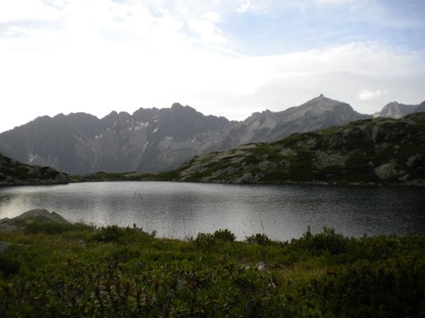 Le Lac de Pétarel (2090 m d'altitude).