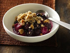 Triple Berry Cookie Crumble