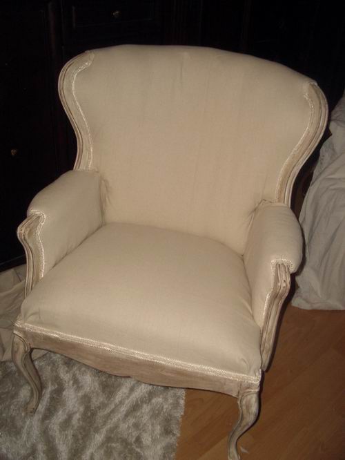 4 the love of wood DO UP YOUR BUTTONS button tufting tutorial