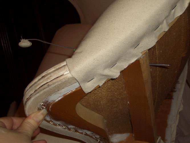 4 the love of wood BUTTON TUFTING MY WAY tutorial