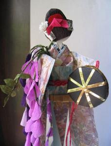 Washi Ningyo: Muñecas Japonesas de Papel