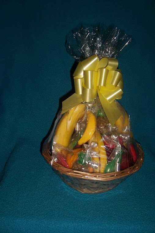 Fruit Baskets With Chocolate Coordinates