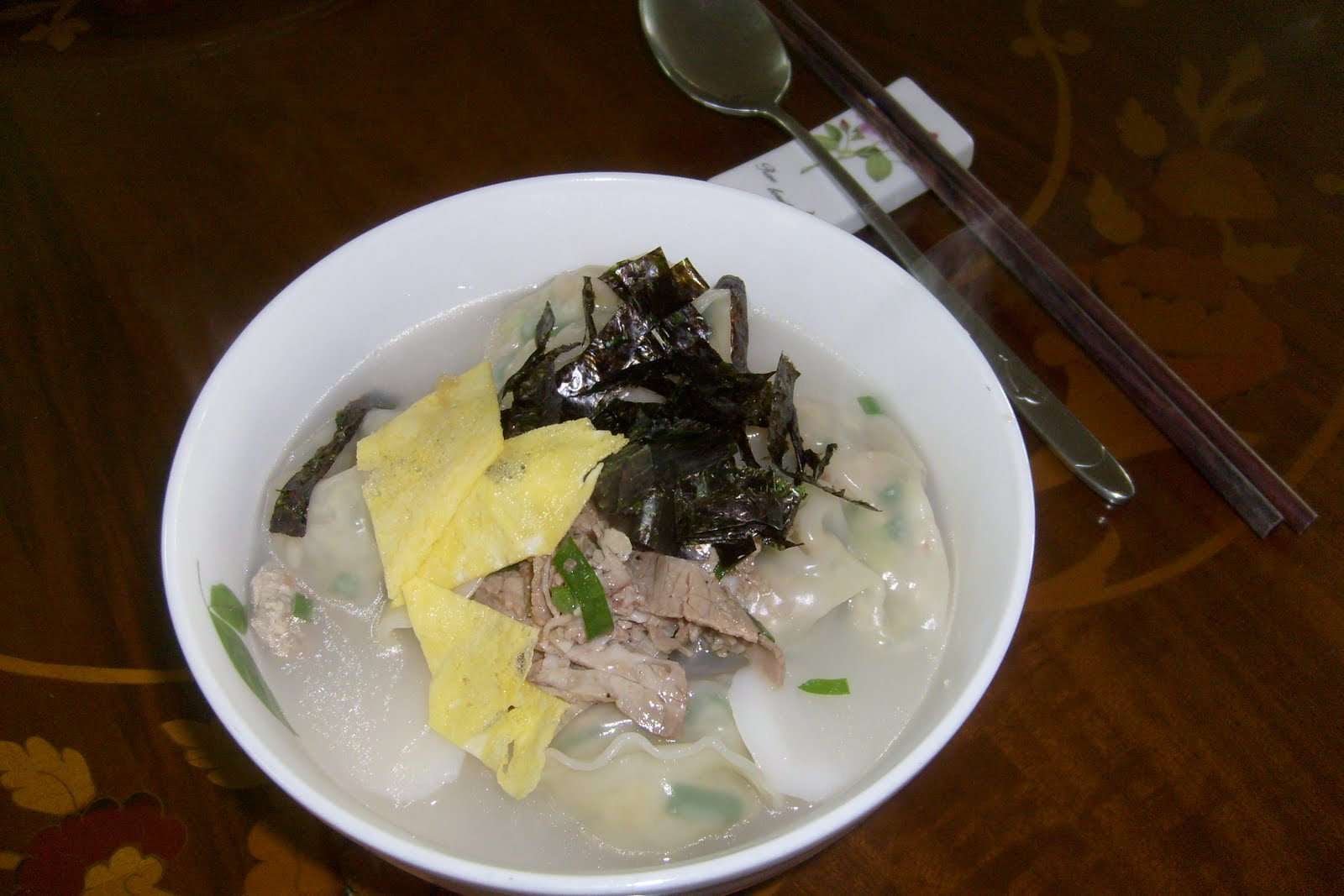 ddeok mandu guk