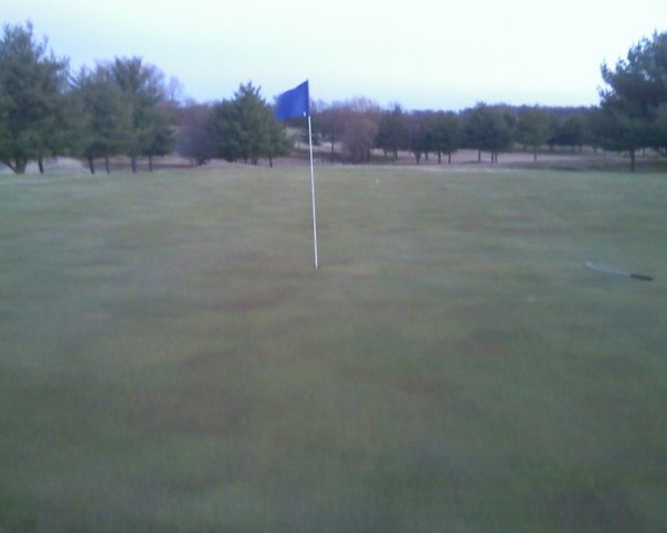 [bayne+golfing.jpg]