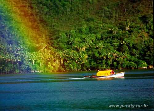 ARCO IRIS EM PARATY