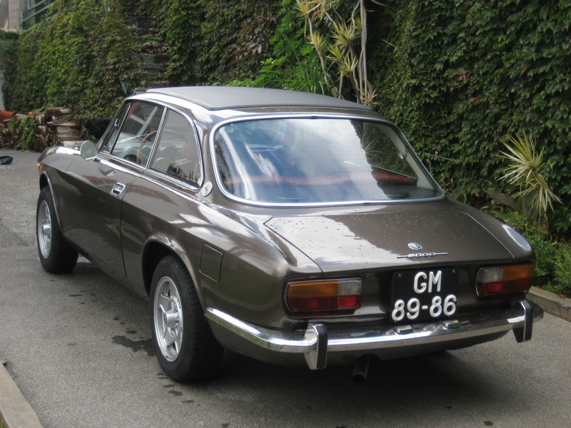 [Alfa2000GTV005Manso1.jpg]